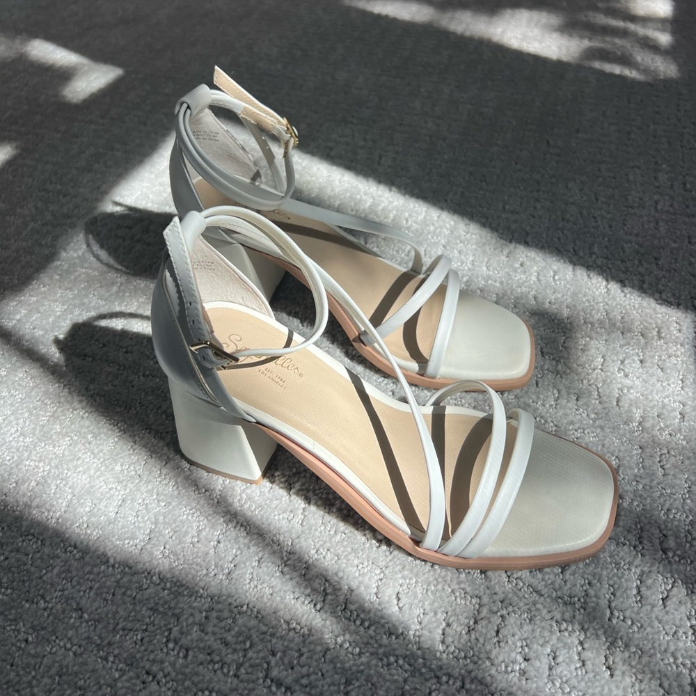 Seychelles White Strappy Heeled Sandals